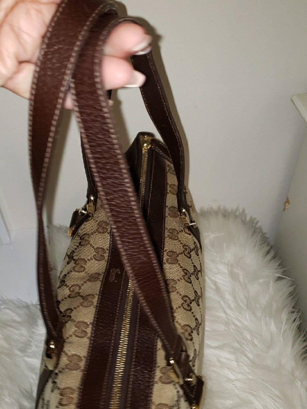 Gucci Beige GG Canvas Shoulder Bag with Dark Brown Leather Trim - Picture 14 of 16